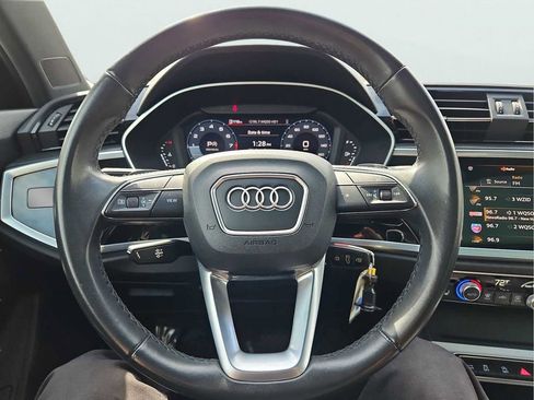 Used 2023 Audi Q3 2.0T Premium AWD/4WD image 18