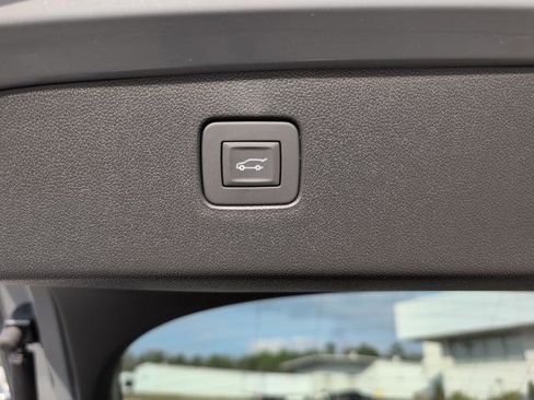 New 2025 Buick Envista Preferred w/ Convenience I Package image 5