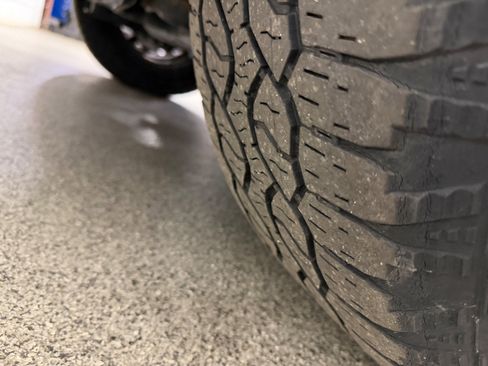 Certified 2022 Ford F150 XLT w/ Equipment Group 302A High image 35