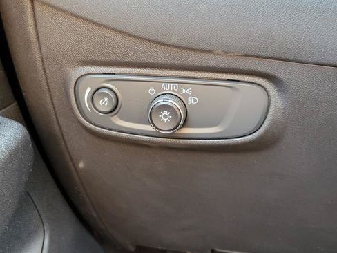 Used 2024 Chevrolet Equinox LT w/ LPO, Floor Liner Package FWD image 14