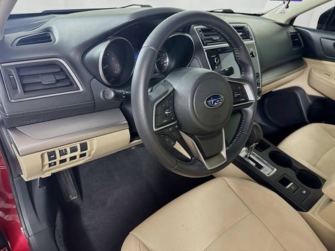 Used 2018 Subaru Legacy 2.5i Premium w/ Moonroof Package AWD/4WD image 9