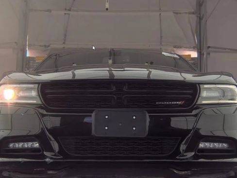 Used 2018 Dodge Charger SXT Plus w/ Quick Order Package 29J image 3