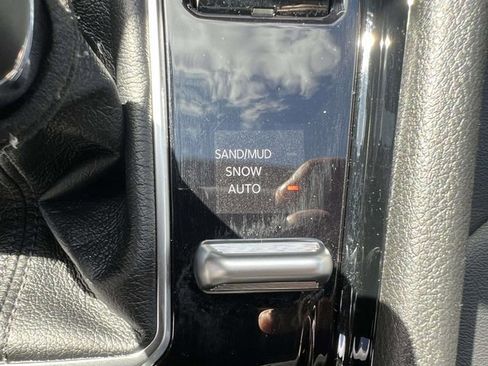 Used 2026 Jeep Compass Limited AWD/4WD image 30
