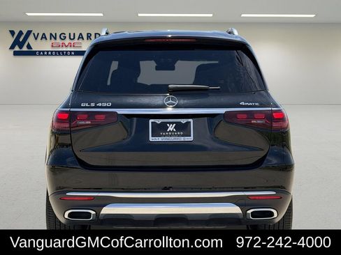 Used 2024 Mercedes-Benz GLS 450 4MATIC image 7