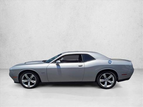 Used 2017 Dodge Challenger R/T w/ Sound Group RWD image 15