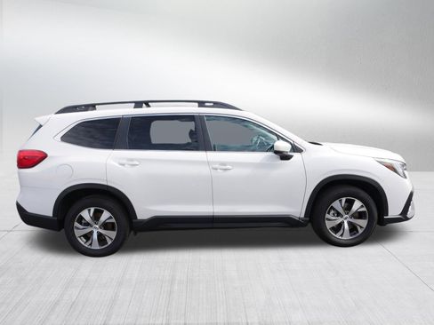 Certified 2025 Subaru Ascent Premium AWD/4WD image 8