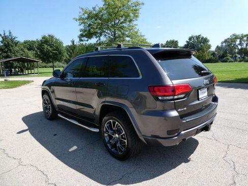 Used 2014 Jeep Grand Cherokee Overland AWD/4WD image 7