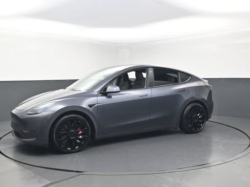 Used 2022 Tesla Model Y Performance AWD/4WD image 6