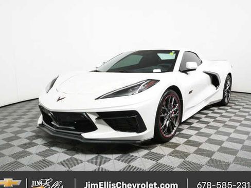 Used 2023 Chevrolet Corvette Stingray Premium Conv w/ Z51 Performance Package RWD image 33