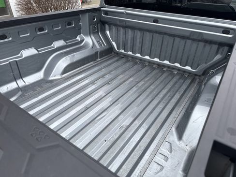 Used 2023 Chevrolet Colorado W/T image 4