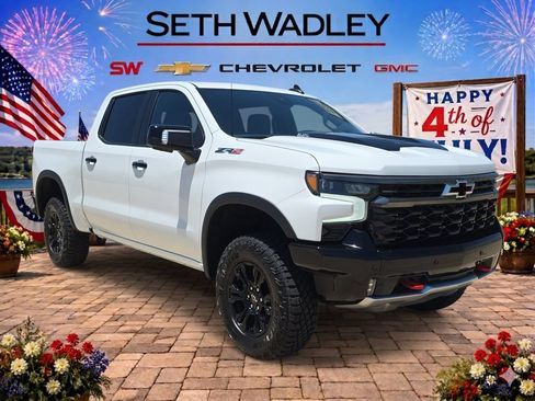 New 2026 Chevrolet Silverado 1500 ZR2 AWD/4WD image 1