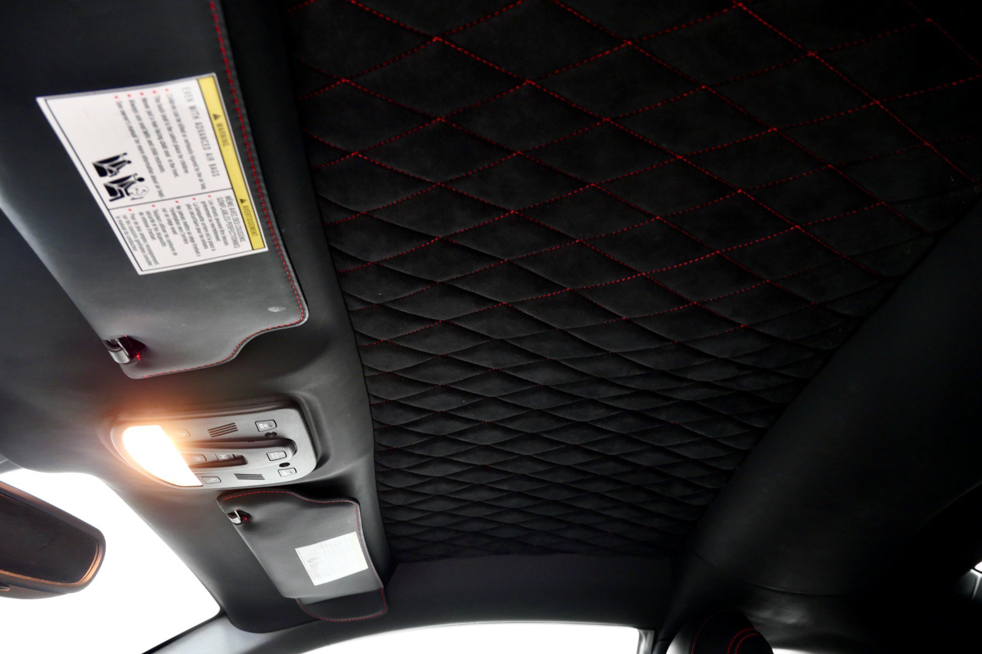 Used 2015 Ferrari F12 Berlinetta RWD image 27