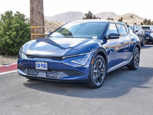 New 2026 Kia EV6 Light RWD image 12