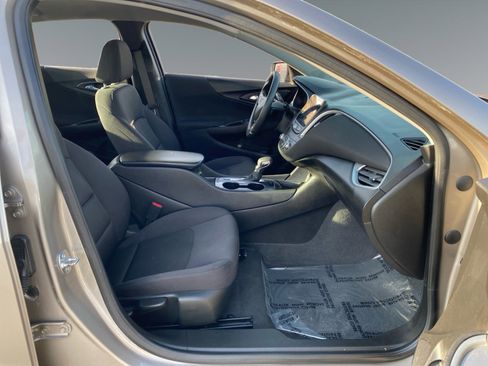 Used 2024 Chevrolet Malibu LS FWD image 15