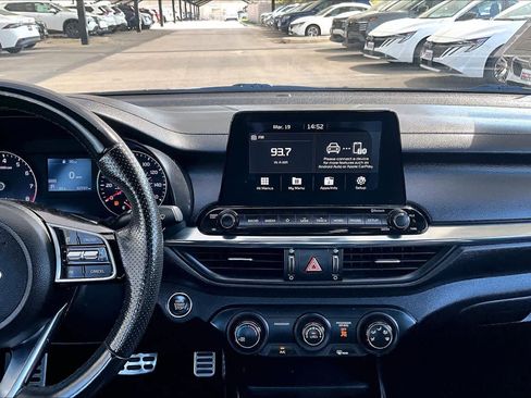 Used 2021 Kia Forte GT-Line image 7