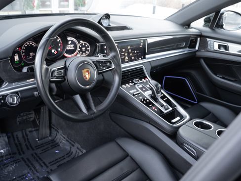 Used 2023 Porsche Panamera 4 AWD/4WD image 10