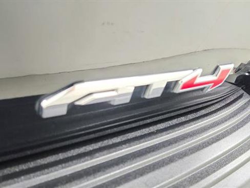 Used 2024 GMC Yukon AT4 w/ Technology Package image 33