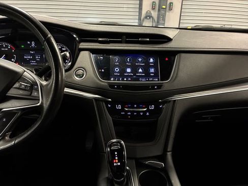 Used 2023 Cadillac XT5 Luxury FWD image 18