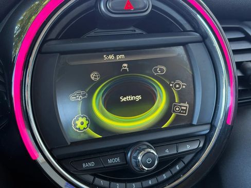Used 2017 MINI Cooper 2-Door Hardtop FWD image 19