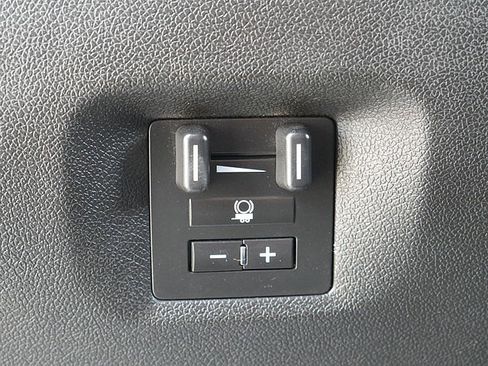 Used 2014 Chevrolet Silverado 2500 LTZ w/ LTZ Plus Package image 27