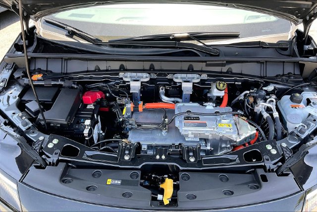 New 2026 Nissan Leaf SV+ FWD image 8