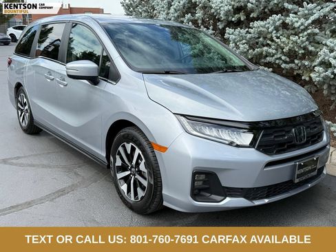 Used 2025 Honda Odyssey EX-L image 12