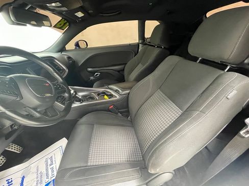 Used 2018 Dodge Challenger R/T RWD image 14