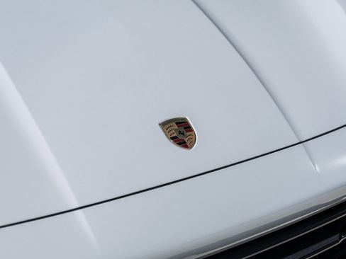 New 2026 Porsche Cayenne S image 21