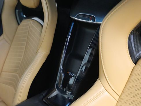 Used 2021 Chevrolet Corvette Stingray Preferred Cpe w/ Engine Appearance Package RWD image 31