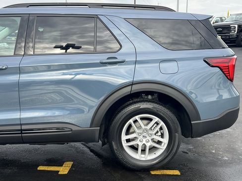 New 2026 Ford Explorer Active image 11