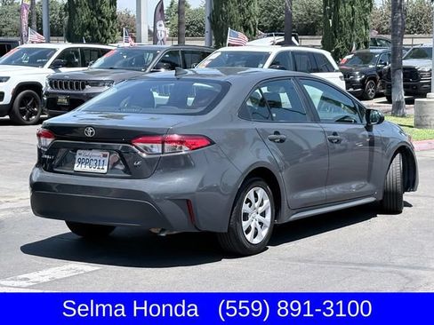 Used 2025 Toyota Corolla LE FWD image 5
