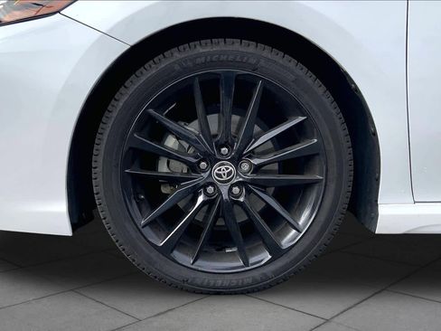 Used 2023 Toyota Camry XSE FWD image 10