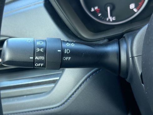 Certified 2025 Subaru Forester Premium image 29