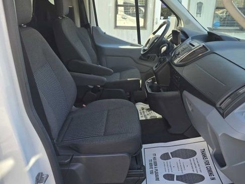 Used 2019 Ford Transit 150 XLT image 16