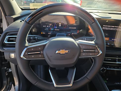 New 2026 Chevrolet Traverse High Country image 16