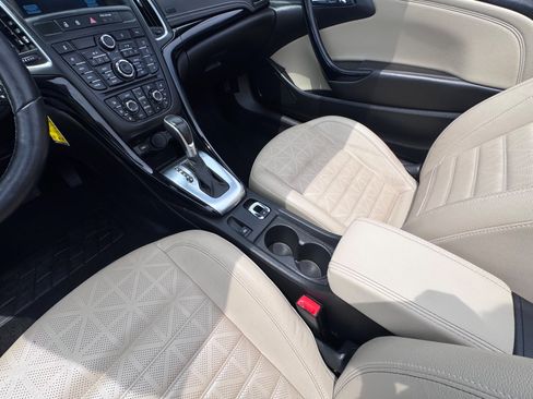 Used 2019 Buick Cascada Premium FWD image 20