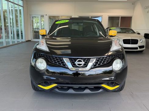 Used 2016 Nissan Juke SV FWD image 2