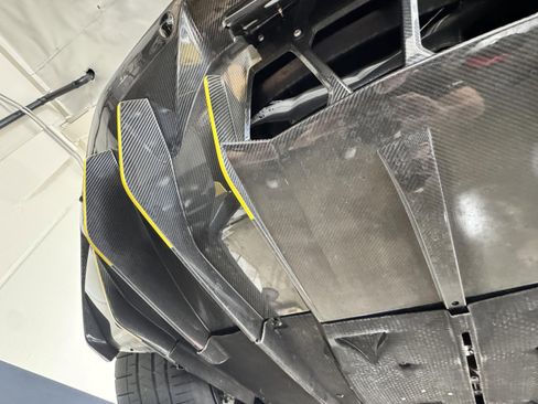 Used 2021 Lamborghini Aventador SVJ AWD/4WD image 69