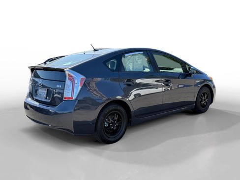 Used 2012 Toyota Prius Three FWD image 5