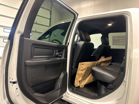 New 2026 RAM 3500 Tradesman image 29