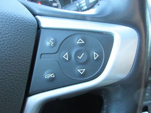 Used 2021 GMC Terrain SLT w/ LPO, Floor Liner Package image 27