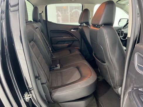 Used 2015 GMC Canyon SLE w/ All-Terrain Package image 20