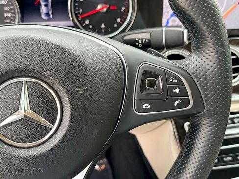 Used 2017 Mercedes-Benz E 300 image 27