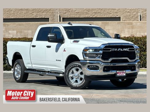 Used 2025 RAM 2500 Big Horn AWD/4WD image 1