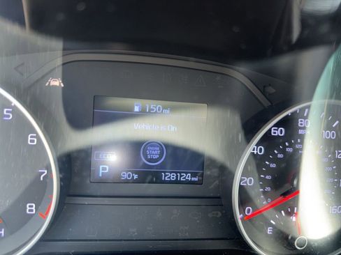 Used 2020 Kia Sportage EX w/ EX Technology Package image 6