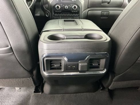 Used 2022 GMC Sierra 3500 Denali AWD/4WD image 29