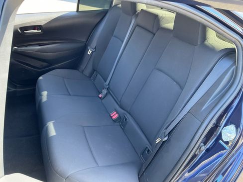 Used 2021 Toyota Corolla LE w/ Carpet Mat Package (TMS) image 17