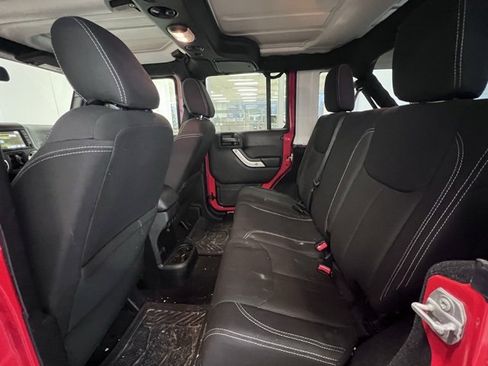 Used 2017 Jeep Wrangler Unlimited Sahara w/ Dual Top Group image 12