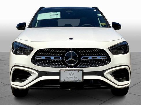New 2026 Mercedes-Benz GLA 250 4MATIC image 3