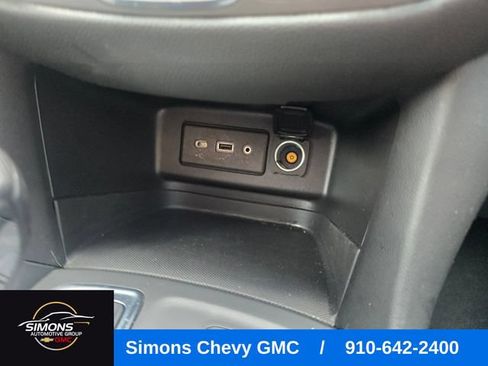 Used 2024 Chevrolet Equinox LT AWD/4WD image 24